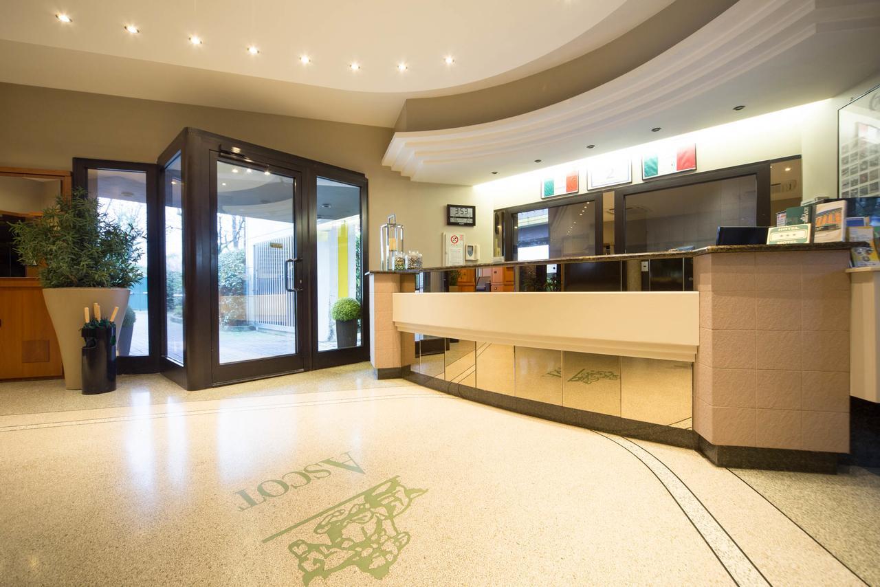 Hotel Ascot 3*